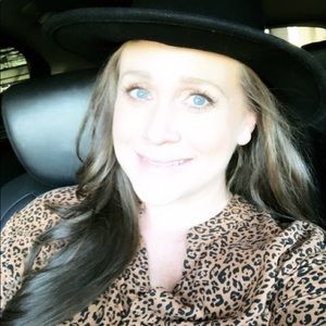 Meet your Posher, Madi